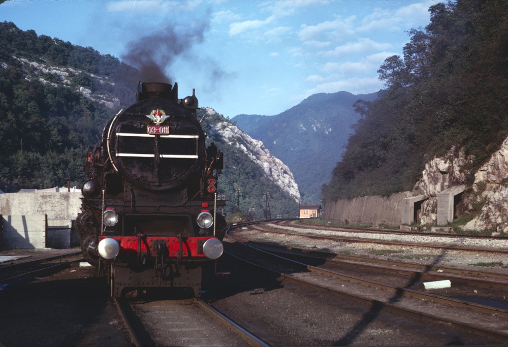 03-011 in Slovenia 1964