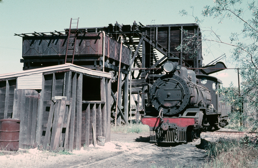 Midland Railway No 20 at Midland Junction