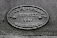 Class D1 plate