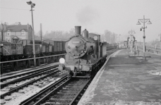 Class 700 30697 Blackmotor at Guldford