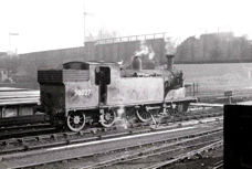 M7 30027 at Guildford