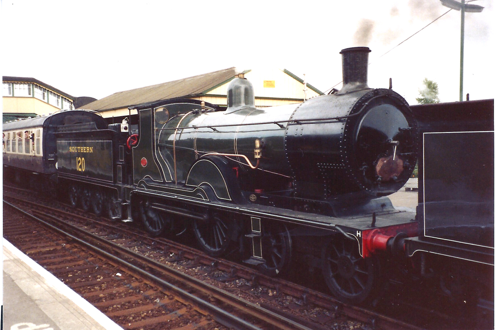T9 No 120 at Alton