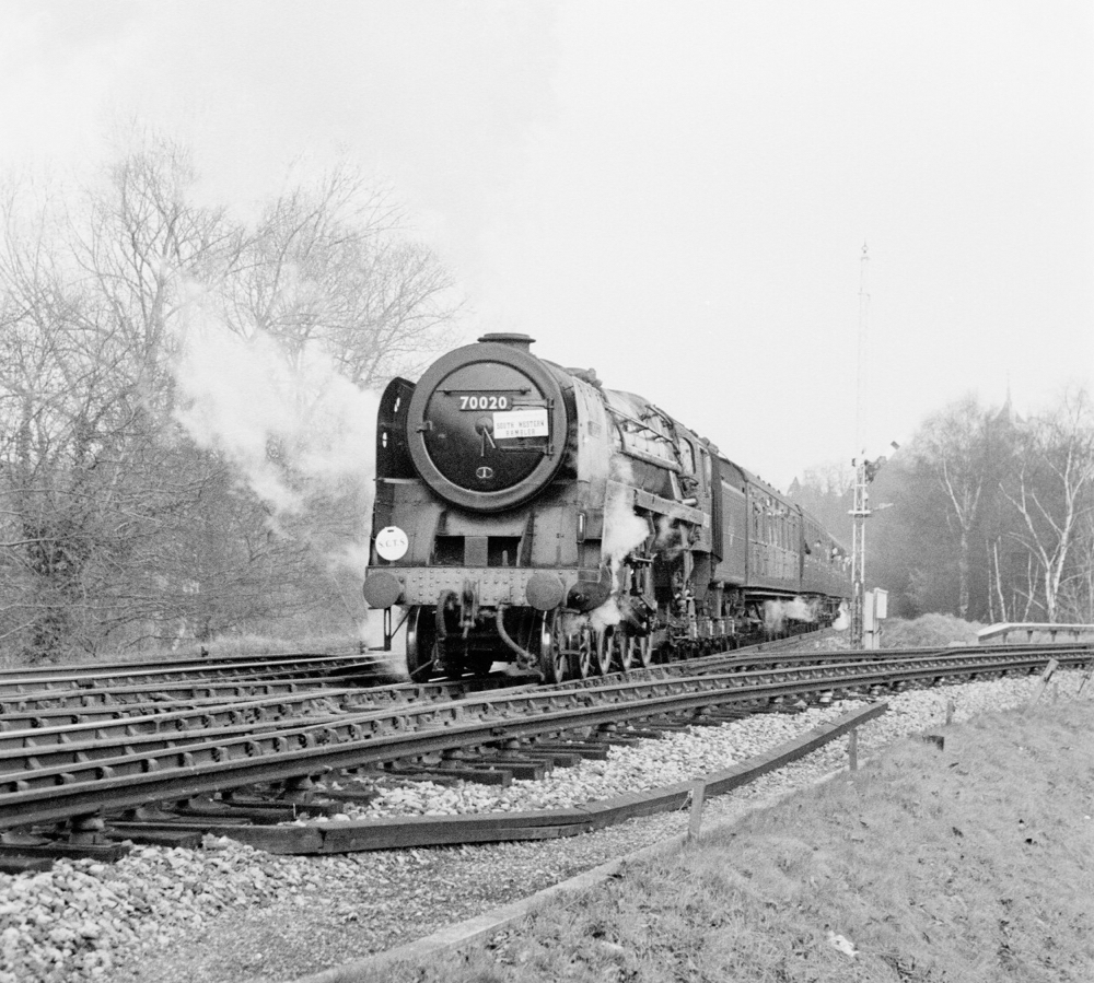 70020 Mercury on South Western Railtour VW West Junction