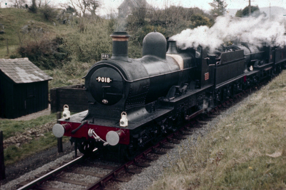 9018 approaching Minfford (anon)